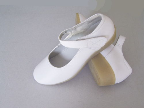 石景山订做护士布鞋生产厂家产品资料